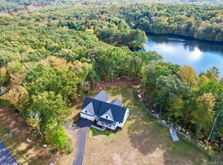 195 N Pond Way, Colchester, CT 06415