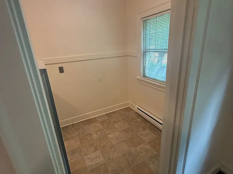 741 Federal Ave E — Photo 8
