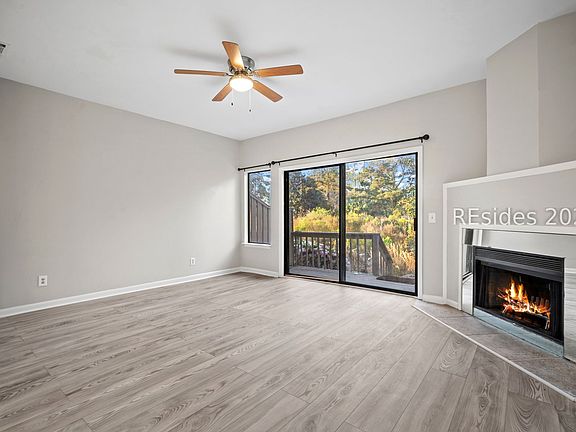 4th image of 5 Gumtree Rd APT I19