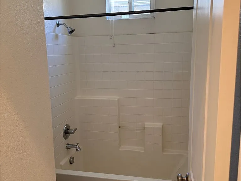 759 E Sierra Madre Ave — Photo 16