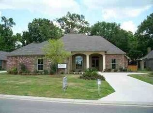 15311 Green Trails Blvd, Baton Rouge, LA 70817