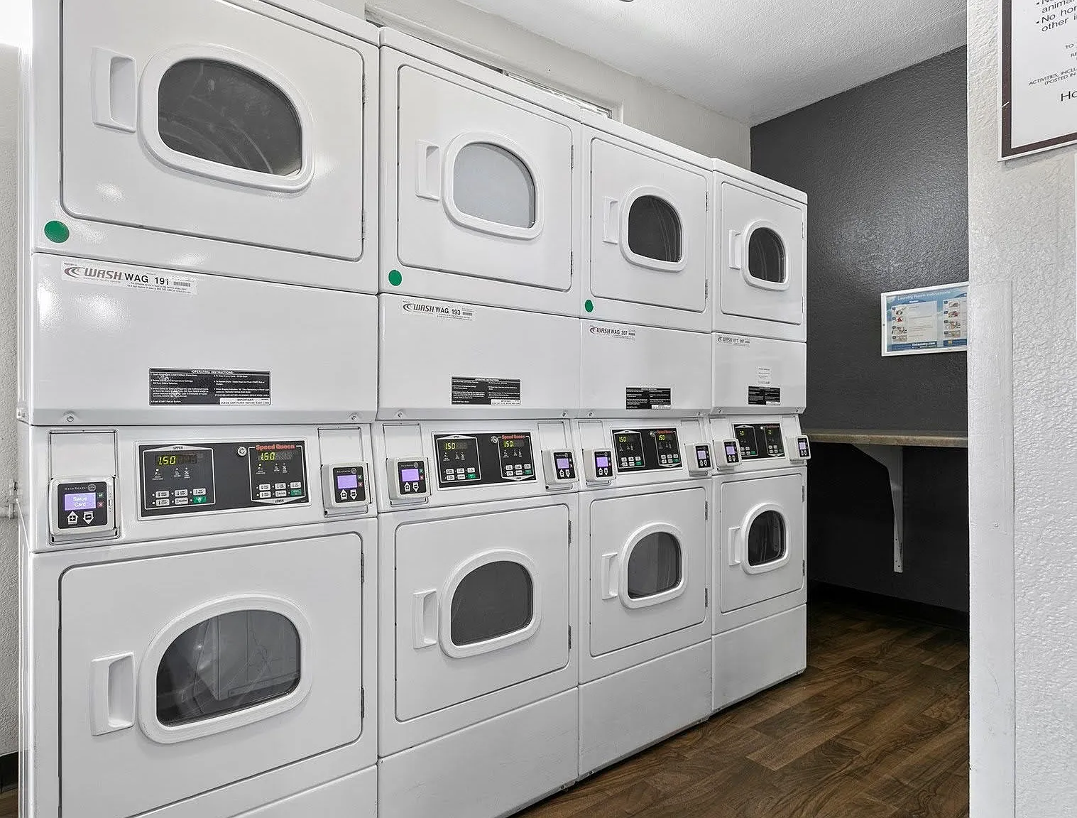 Casitas Apartments — Photo 4