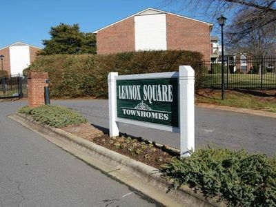 2109 Lennoxshire Square Ct, Charlotte, NC, 28210