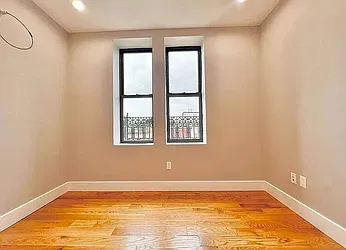 Rented by MADEHOME