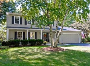 1942 Wellington Ct, Naperville, IL 60565