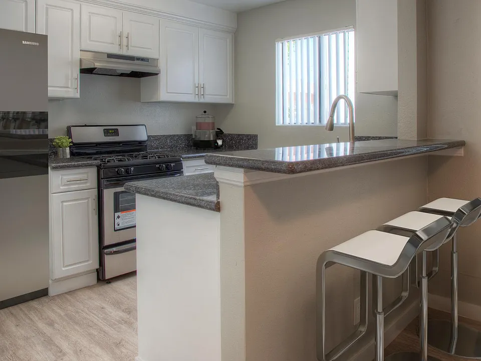 Arthur Avenue Apartments