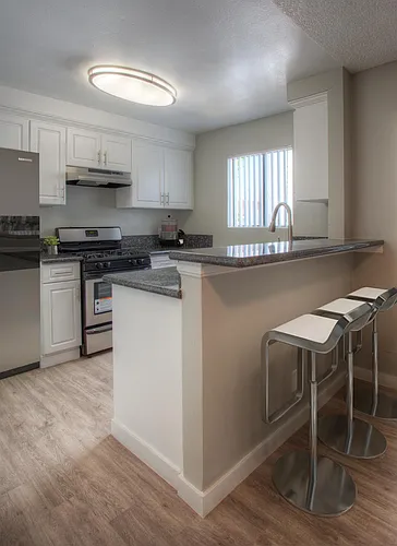 Arthur Avenue Apartments Photo 1