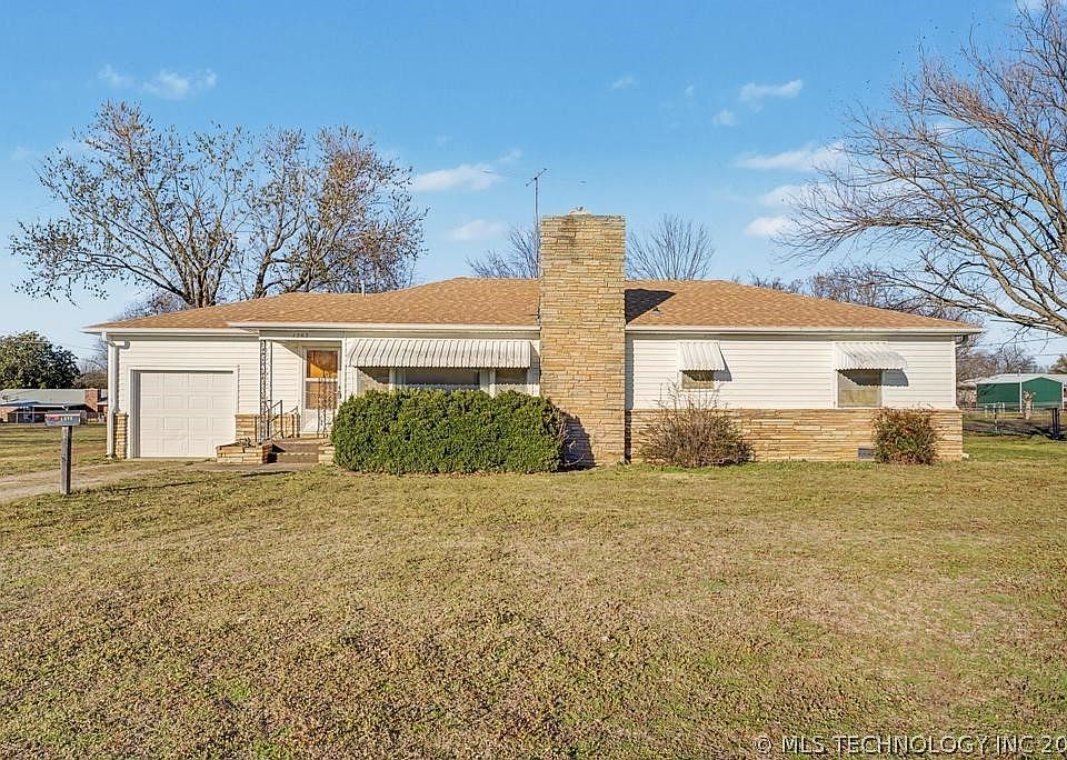 1st image of 1202 W Davis Dr