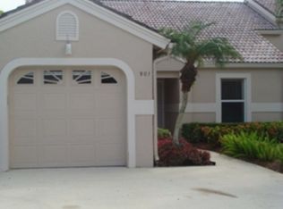 901 Mahogany Pl, Palm Beach Gardens, FL 33418