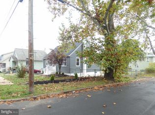 2 Morse Ave, Ewing, NJ 08638