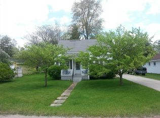 205 Spruce St, Hemlock, MI 48626