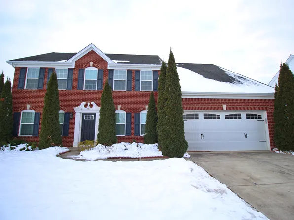 1169 Richmond Ln, Greenwood, IN 46143