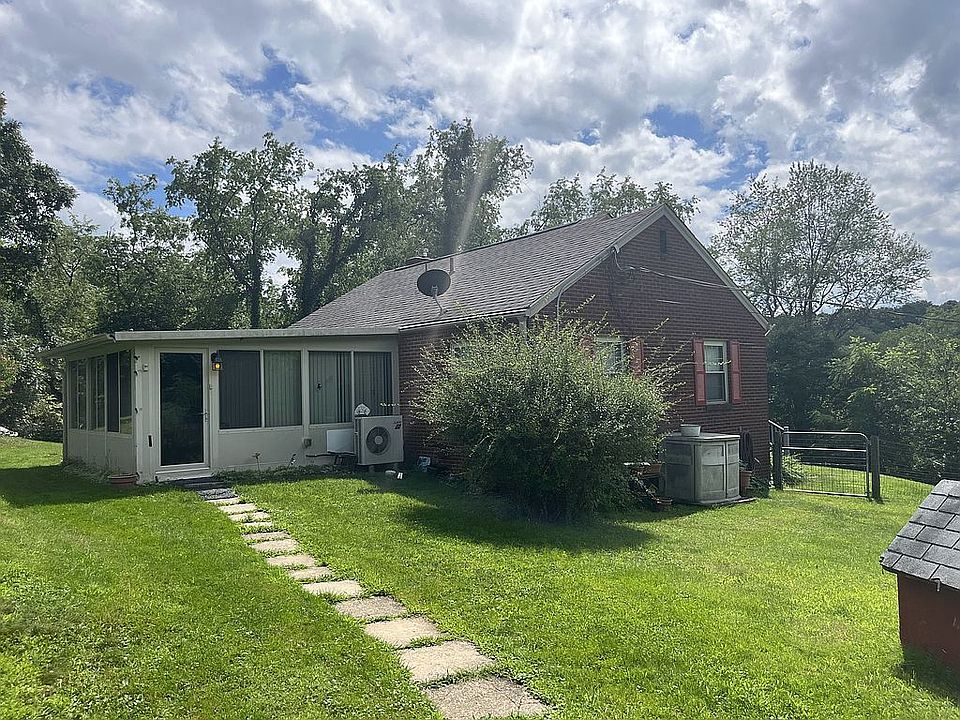 1st image of 124 Cook Stewart Ln