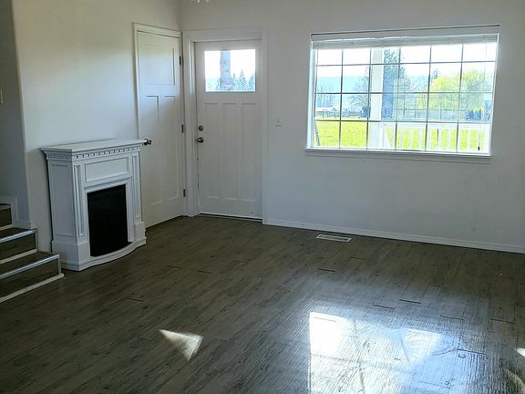 4th image of 5805 61st Ave SE #B
