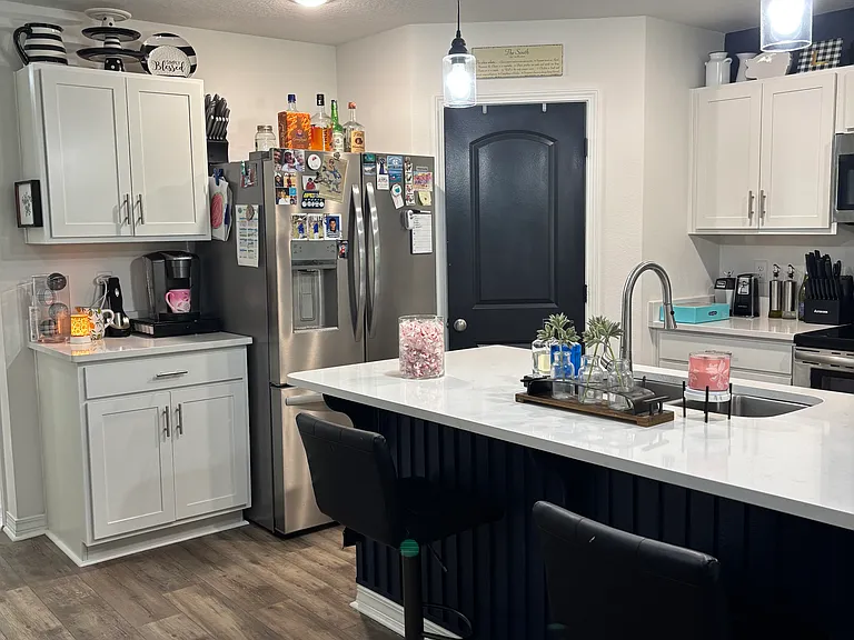 4884 Kensington Ln — Photo 13