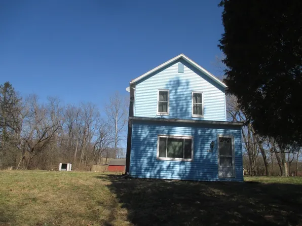 704 Gray Station Rd, Blairsville, PA 15717