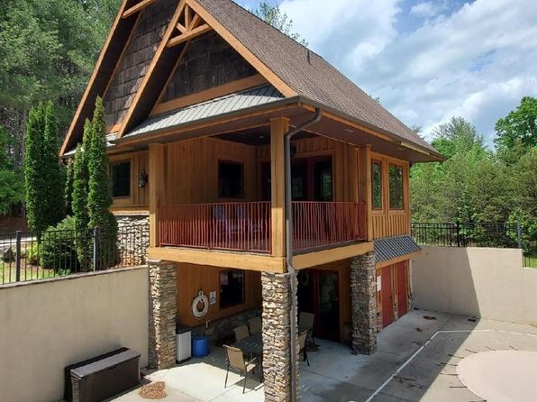 2128 Cottage Park Rd, Morganton, NC 28655