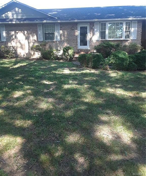 1st image of 2221 Ives Ln