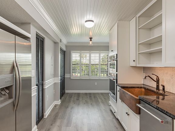 4th image of 105 Marina Isles Blvd APT 105