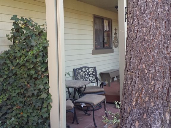 Front yard sitting area