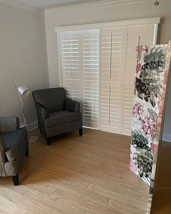 1st image of 230 Gosnold St #8C