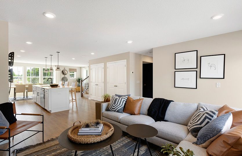 25327 Tolstoy Trl, photo 14