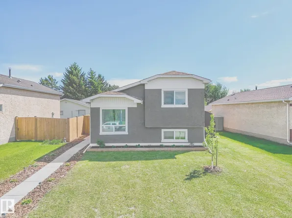 4115 41st Ave NW, Edmonton, AB T6L 5M3