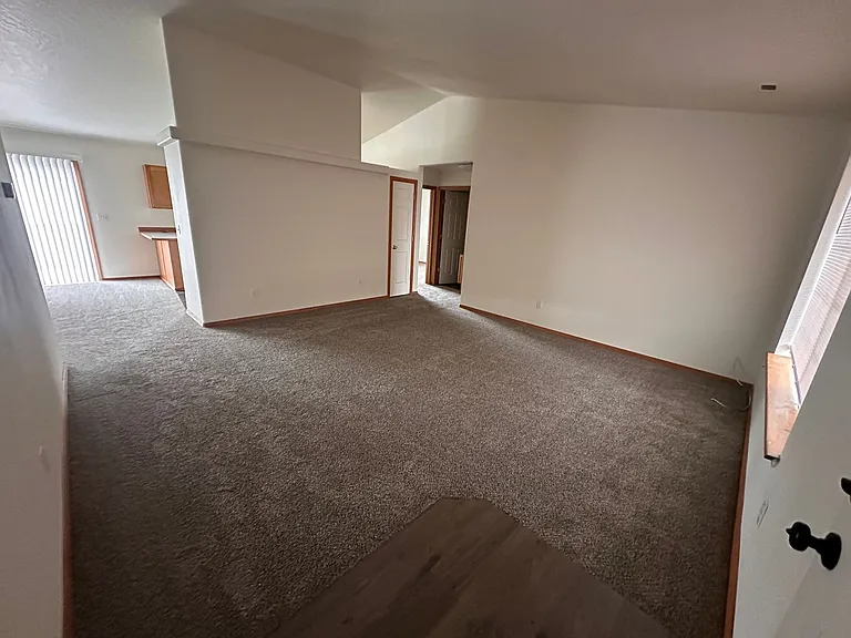 7820 Three Rivers Dr — Photo 22