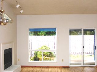 86 NW 33rd Pl UNIT E, Newport, OR 97365