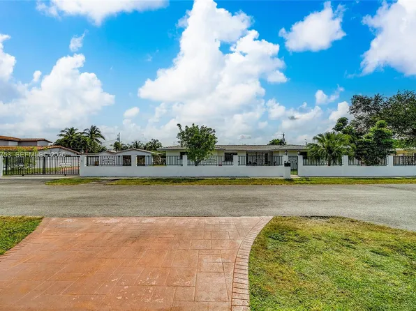 3585 SW 107th Ct, Miami, FL 33165