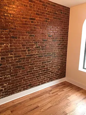 Rented by Abba Realty Associates INC | media 30