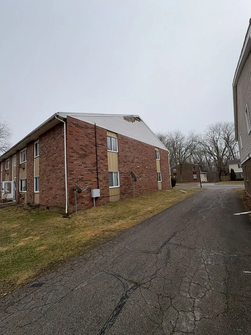 1540 Brooke Park Dr, Toledo OH 43612 — Photo 3