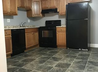 26 S Main St #5200344, Derry, NH 03038