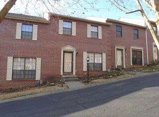 437 S Gallaher View Rd APT 19, Knoxville, TN 37919