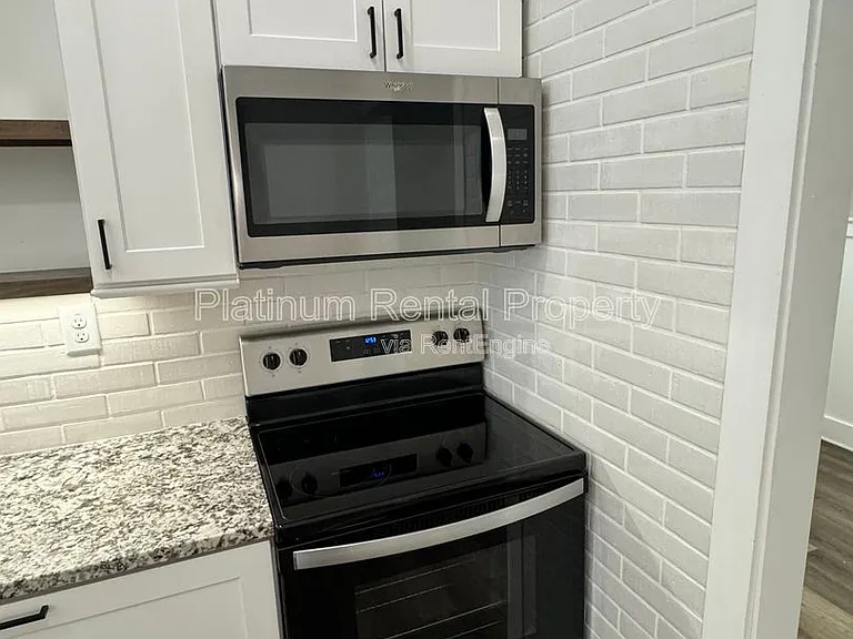 1872 Cannon St — Photo 10