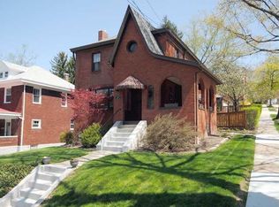 217 Questend Ave, Pittsburgh, PA 15228
