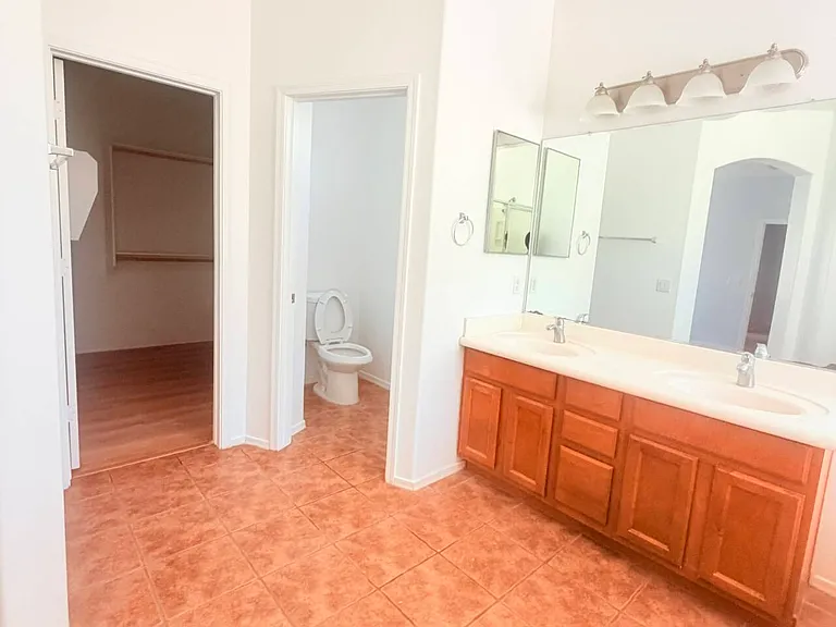 3907 S Marigold Way — Photo 17