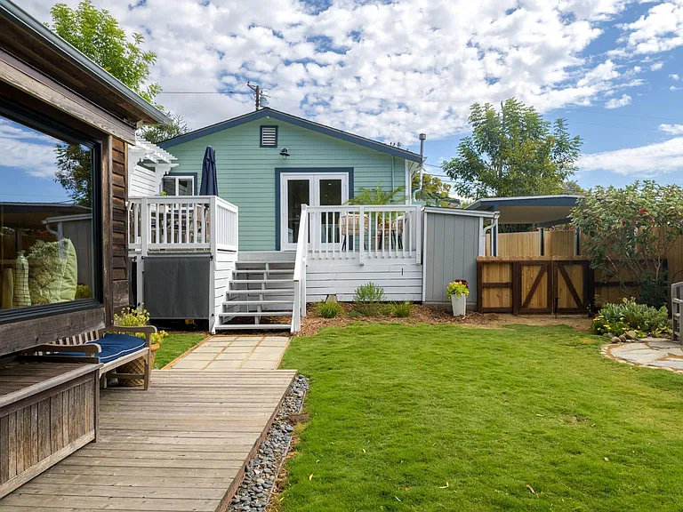 535 Arroyo Ave — Photo 16