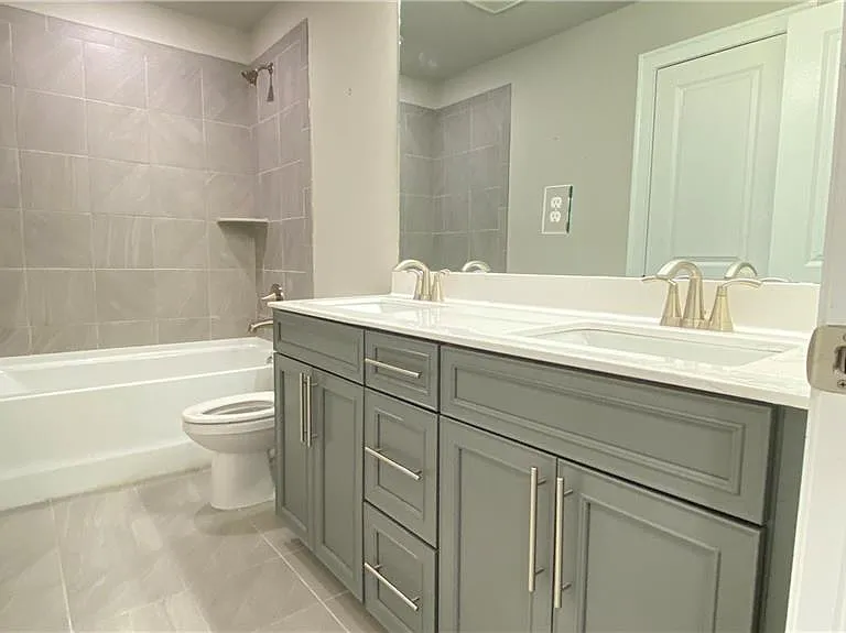 1040 Knoxboro Ln — Photo 23