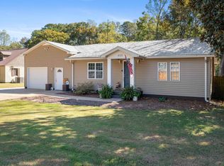 423 Odens Mill Rd, Sylacauga, AL 35150