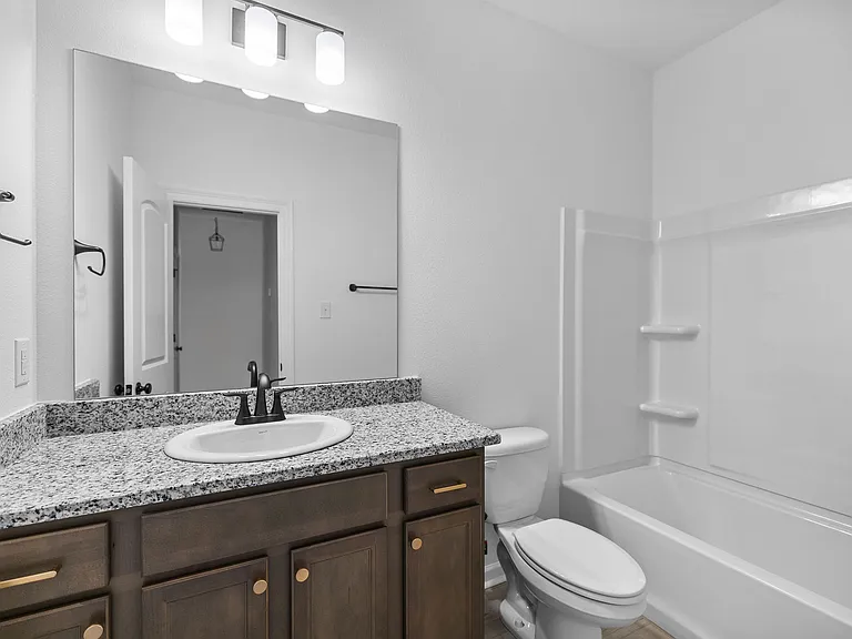 189 Southgate Dr — Photo 9