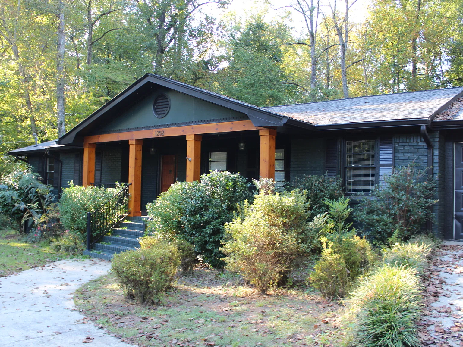 3 bed, 2123 sqft, $2,500 — Photo 1
