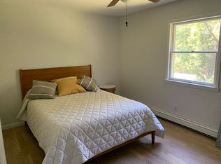 21 B W Neck Rd, Shelter Island, NY 11964