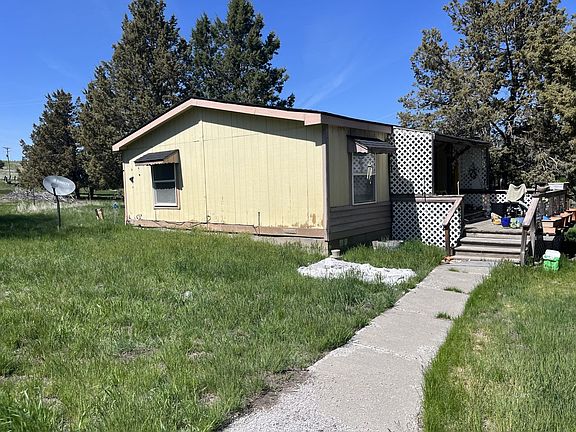3rd image of 360-214 County Rd