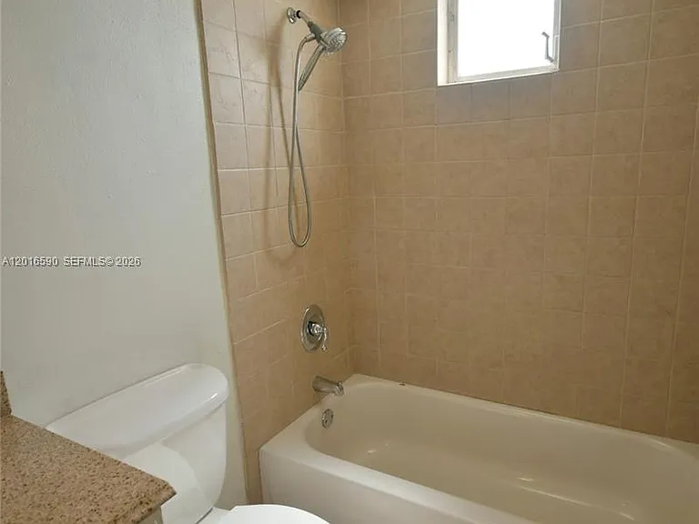 6884 N Kendall Dr #C401 — Photo 43