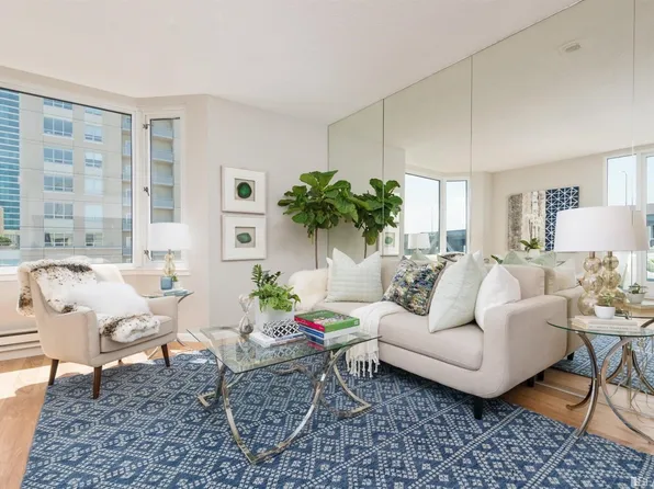 201 Harrison St APT 1126, San Francisco, CA 94105