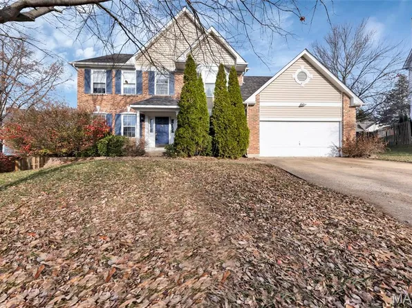 1605 Fahrpark Ct, Saint Louis, MO 63146