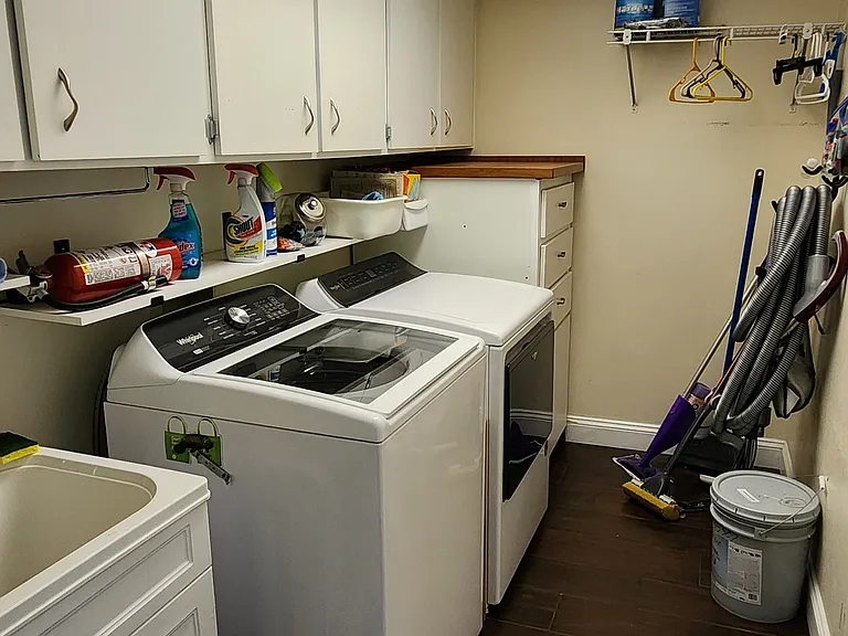 2906 Lake Stall Ln — Photo 6