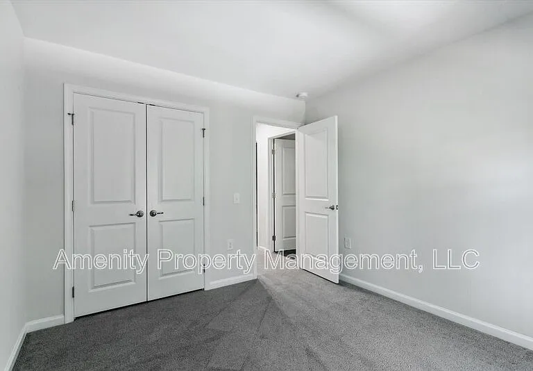 205 Capeside Ct #1 — Photo 22