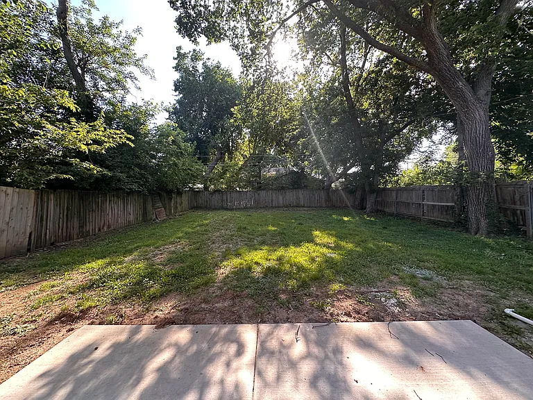 847 N Terrace Dr — Photo 18